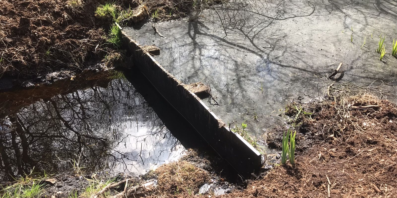 Plade som stopper afvandingen